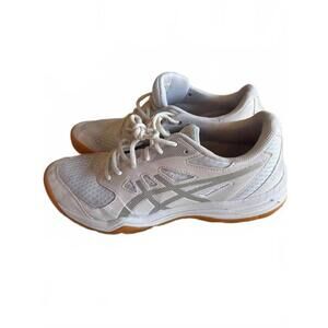 ASICS Women's Upcourt 5 Volleyball Shoes
